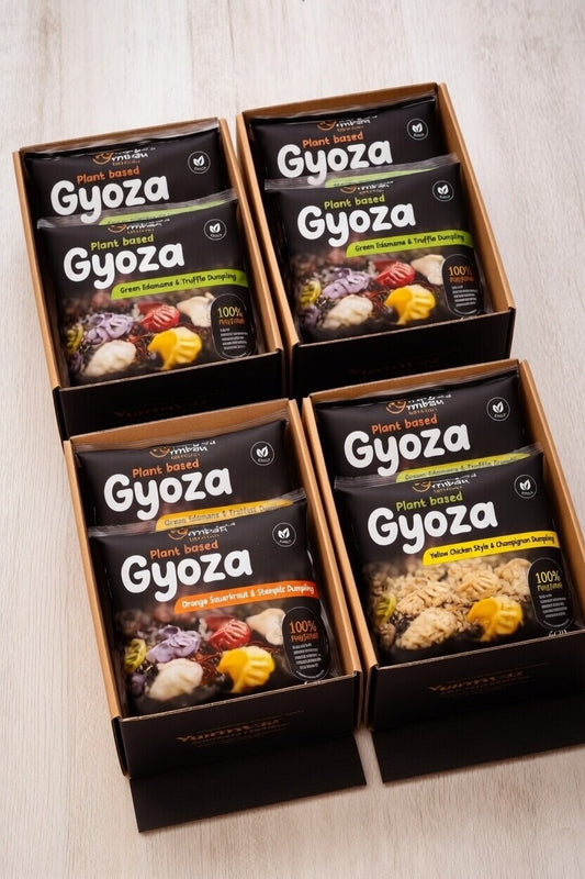 20 x Grüne Gyoza _ Edamame & Trüffel + 10 x Gelbe Gyoza _ Veggie Protein & Curry + 10x Orange Gyoza _ Sauerkraut & Steinpilz ( 40 Beutel x 600g)